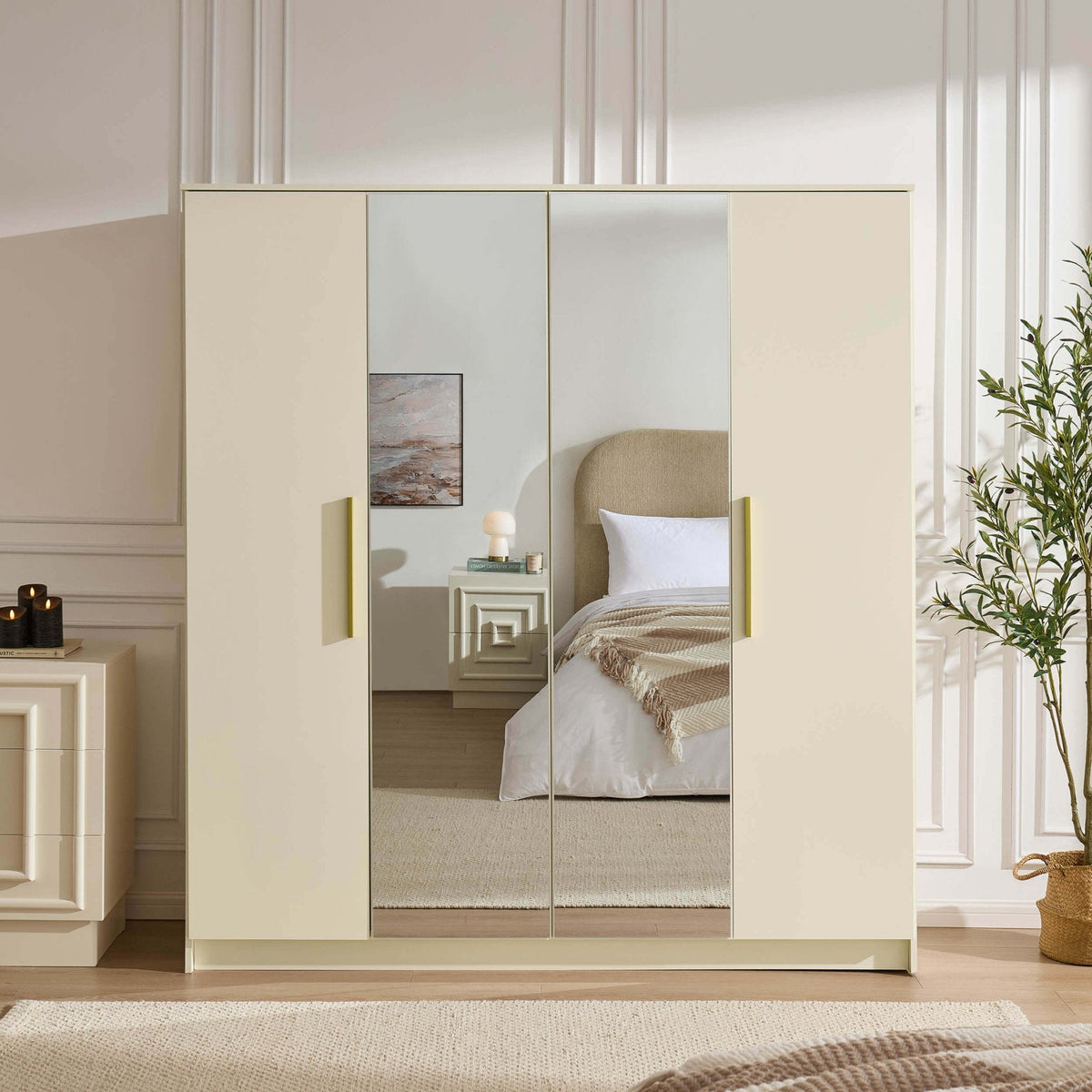 Armoire 4 portes - Crème